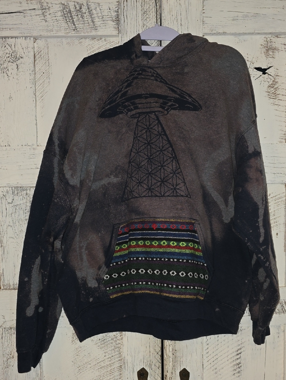 Men's Black Tie-Dye UFO Graphic Hoodie with Tribal Pocket